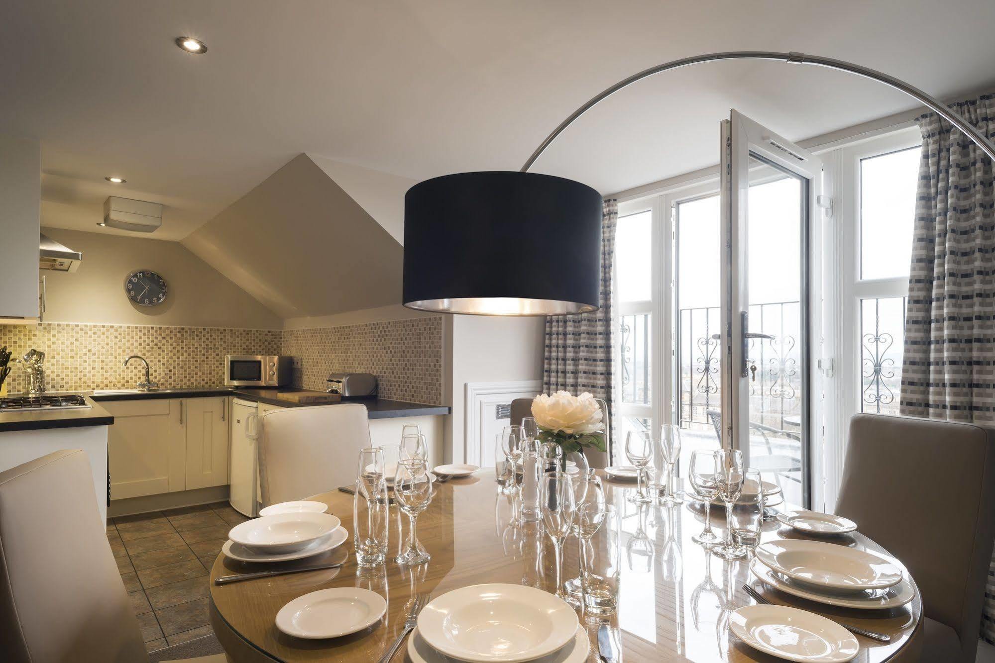 إدنبرة Fountain Court Apartments - Royal Garden المظهر الخارجي الصورة