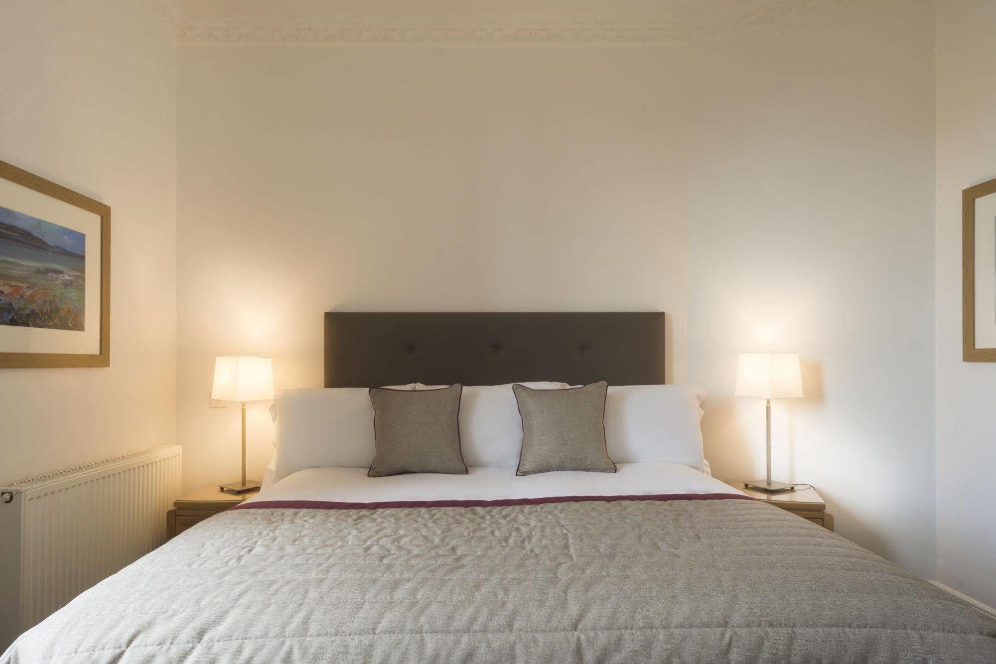 إدنبرة Fountain Court Apartments - Royal Garden المظهر الخارجي الصورة