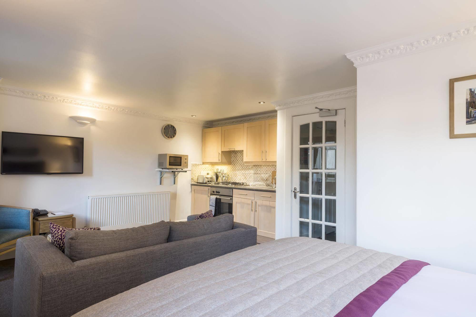 إدنبرة Fountain Court Apartments - Royal Garden المظهر الخارجي الصورة